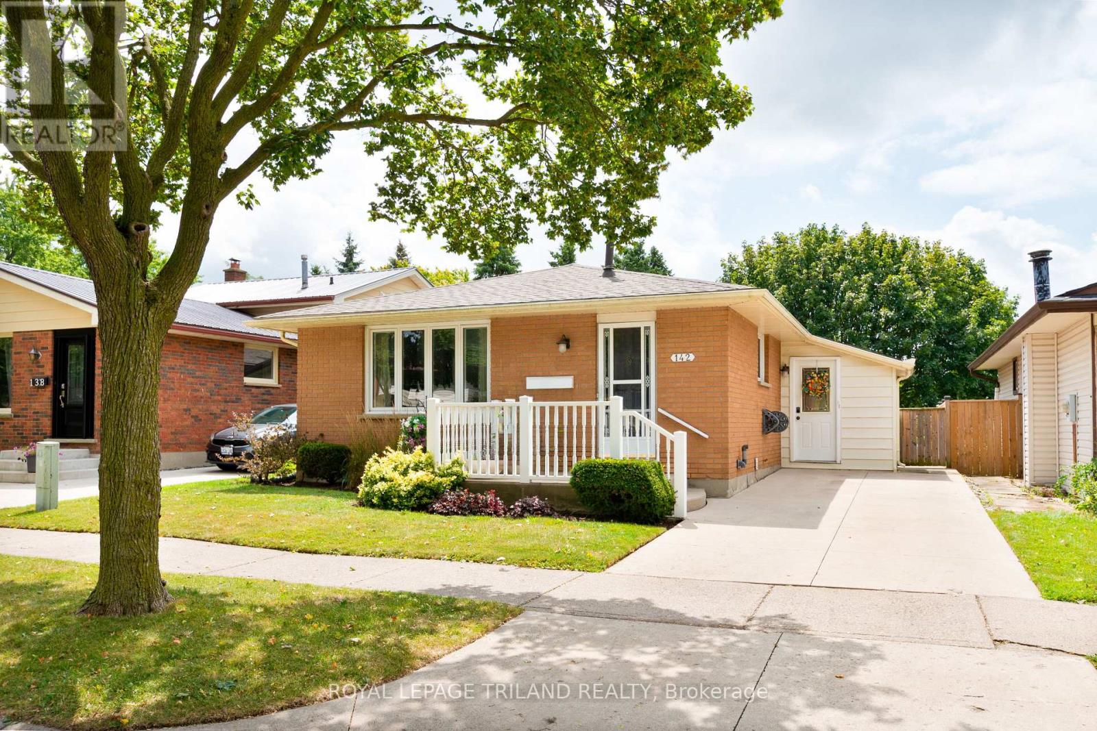 142 Muriel Cres, London, ON N6E 2K6