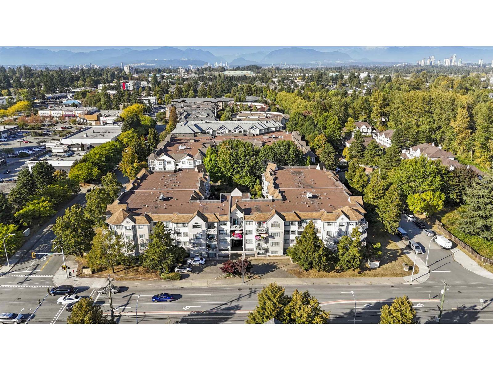 12101 80 Avenue Unit 316, Surrey, BC V3W 5V6