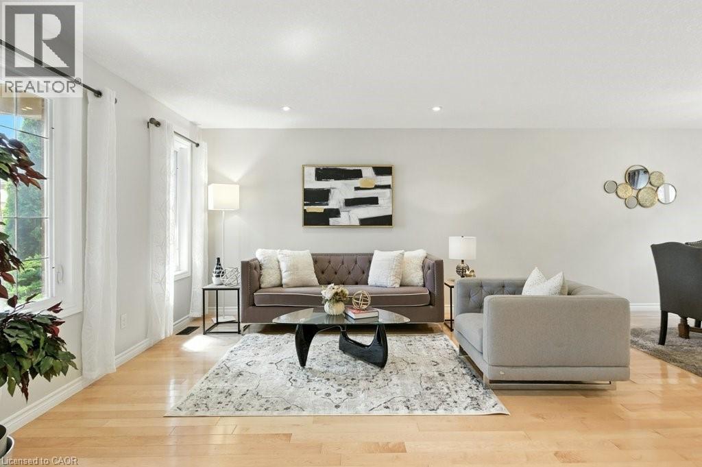 120 Spencer Dr, Elora, ON N0B 1S0