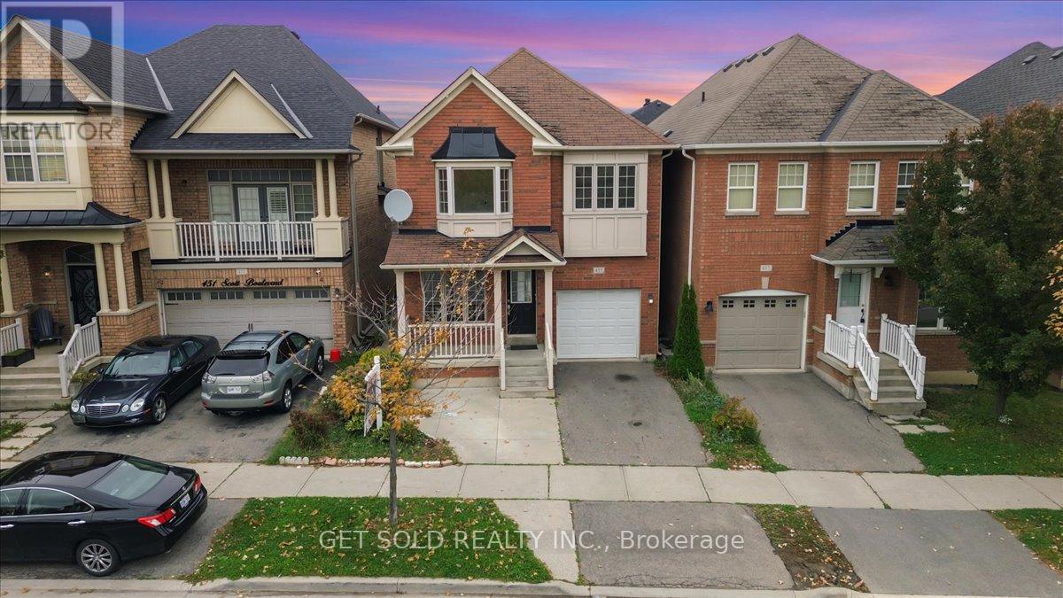 455 Scott Blvd, Milton, ON L9T 0V1