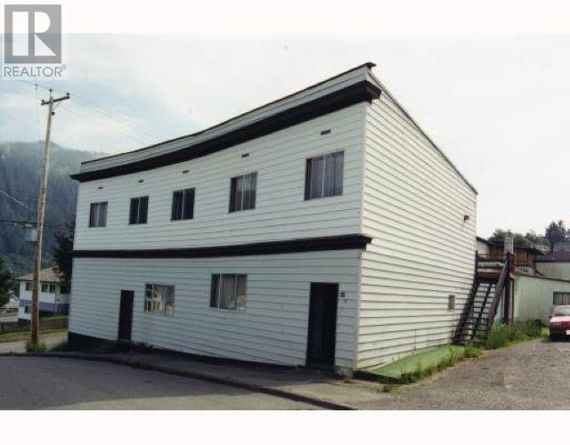 648 Fulton St, Prince Rupert, BC V8J 3L1