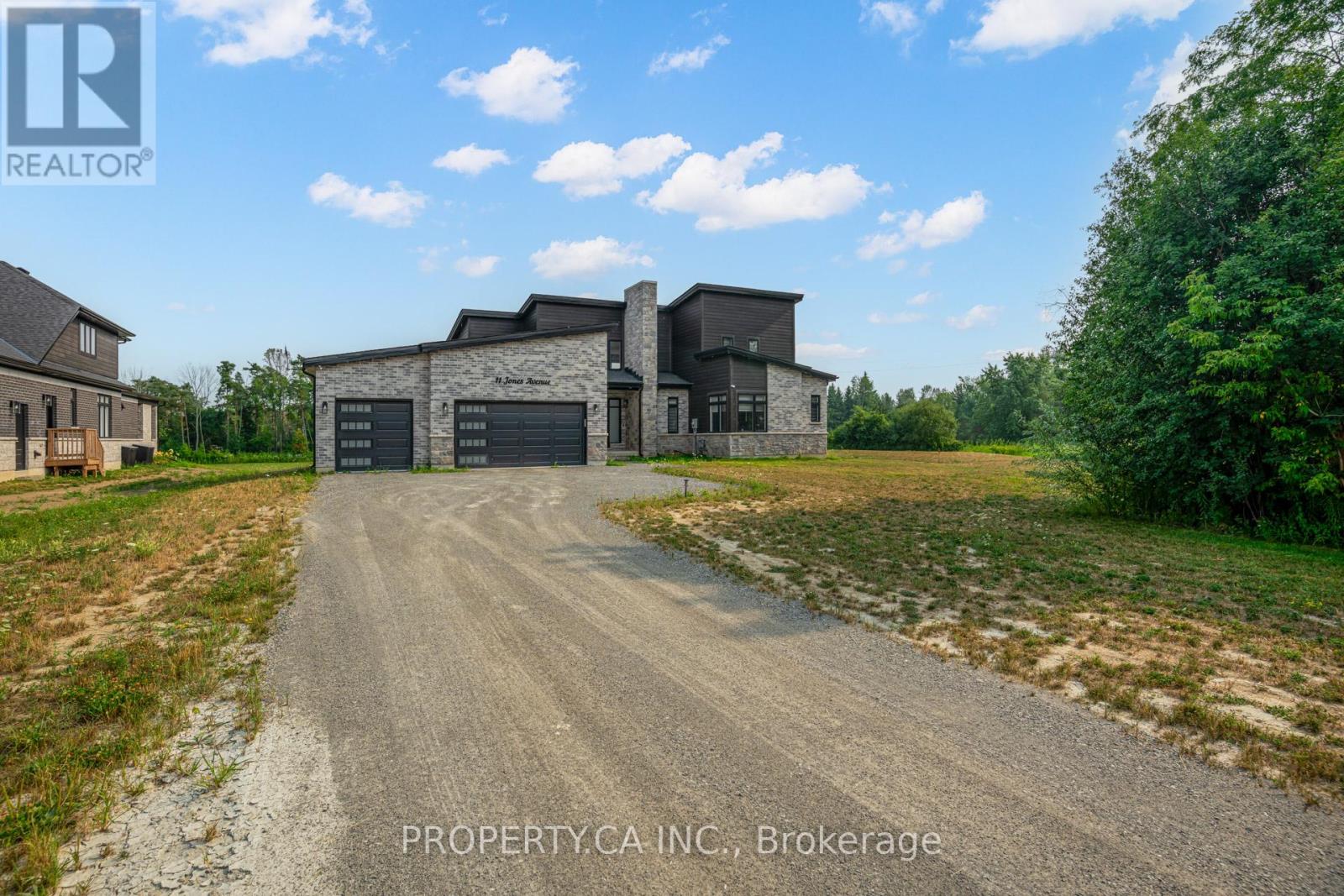 11 Jones Ave, Clarington, ON L0A 1J0