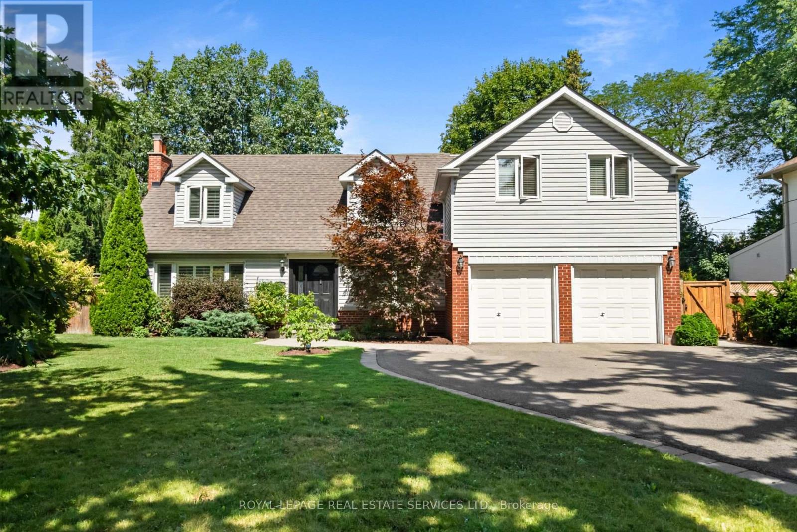 70 Chestnut Hills Pkwy, Toronto, ON M9A 3R2