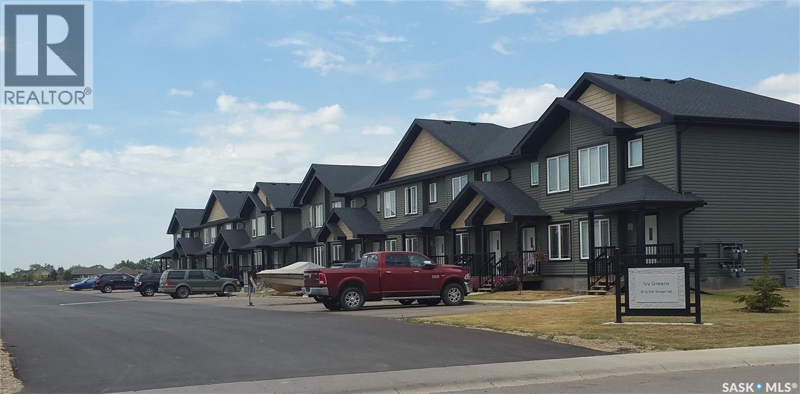 815 5th Street Ne Unit 6, Weyburn, SK S4H 2K9