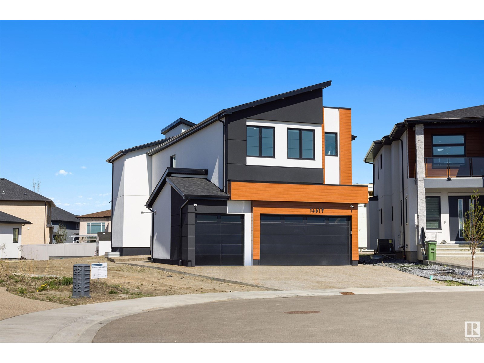 11 St Nw Unit 14619, Edmonton, AB T5Y 3Z6
