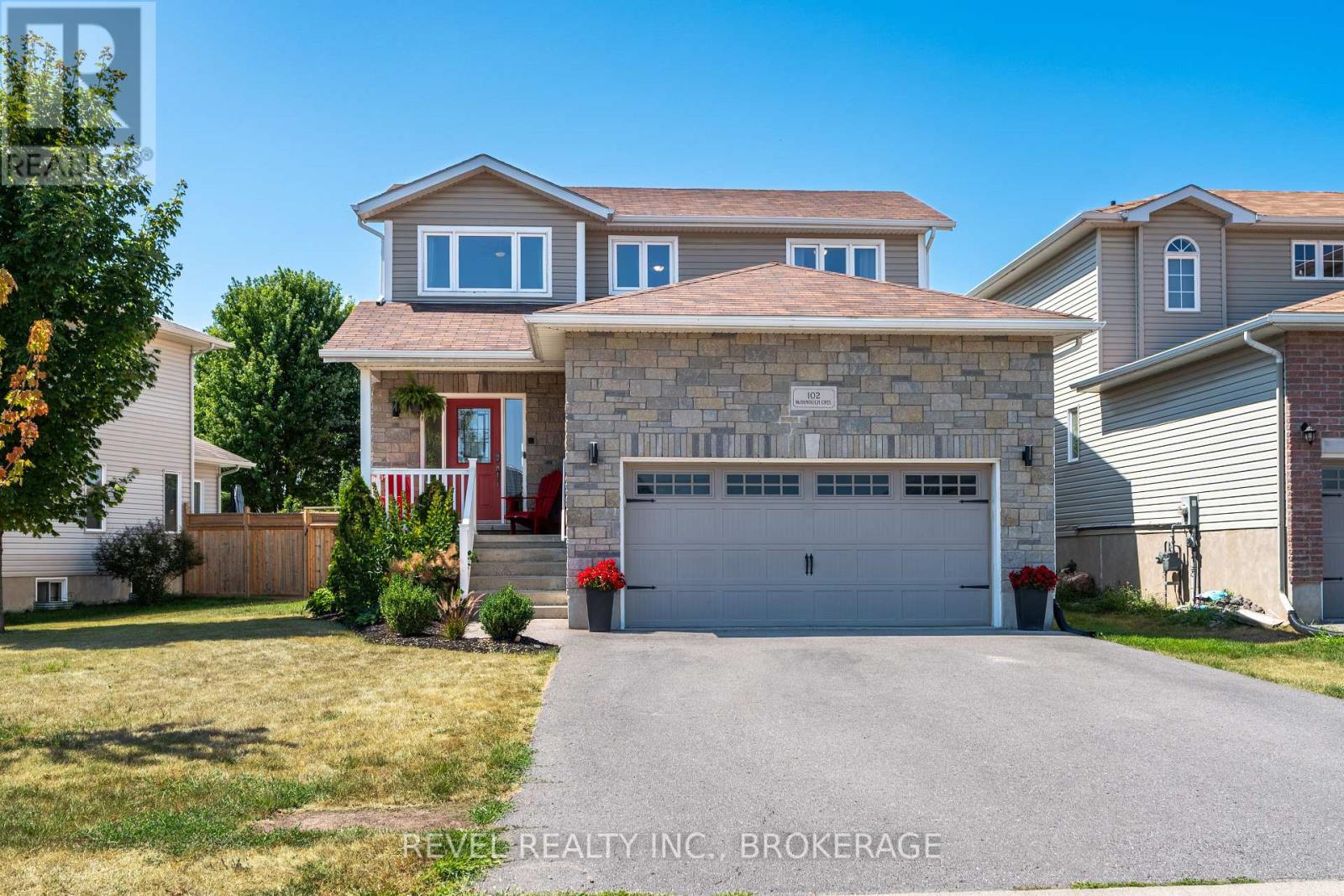 102 Mcdonough Cres, Loyalist, ON K7N 0A4