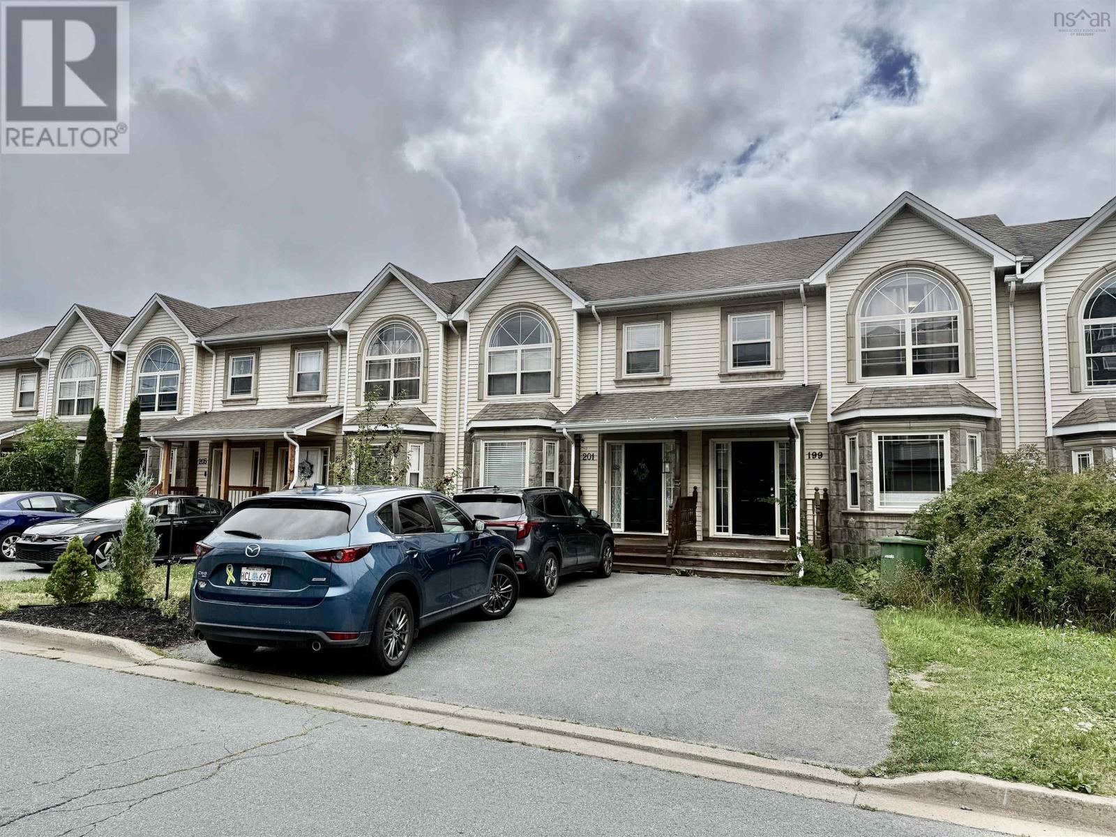 201 Nadia Dr, Dartmouth, NS B3A 0B1