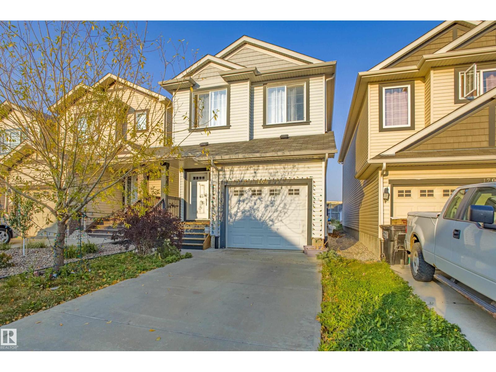 38 Street Nw Unit 17091, Edmonton, AB T5Y 6M1