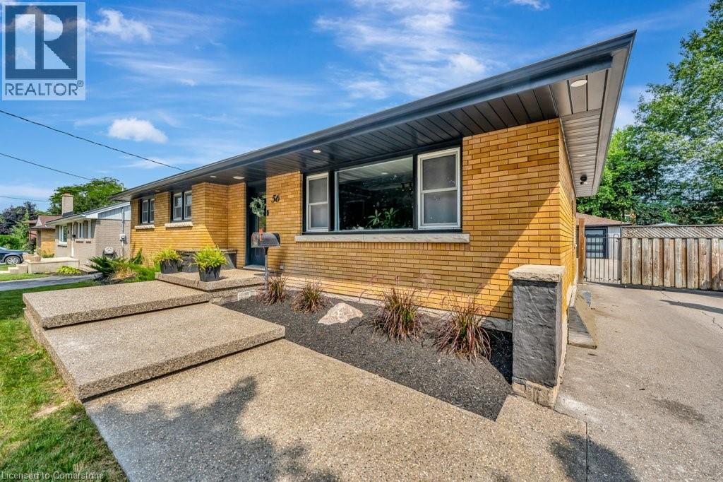 56 Stewart Ave, Cambridge, ON N1R 2T6