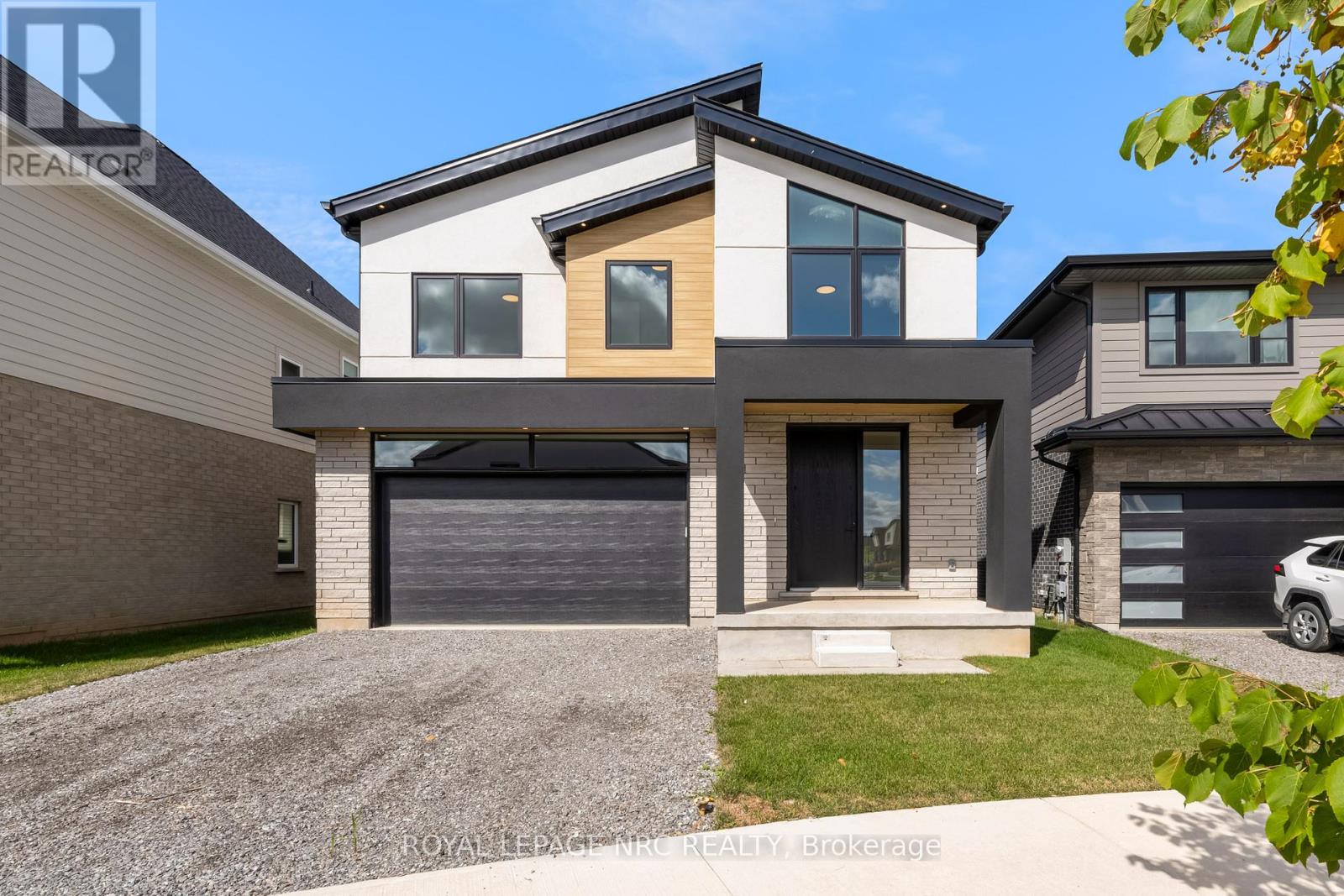9 Arsenault Cres, Pelham, ON L3B 5N5