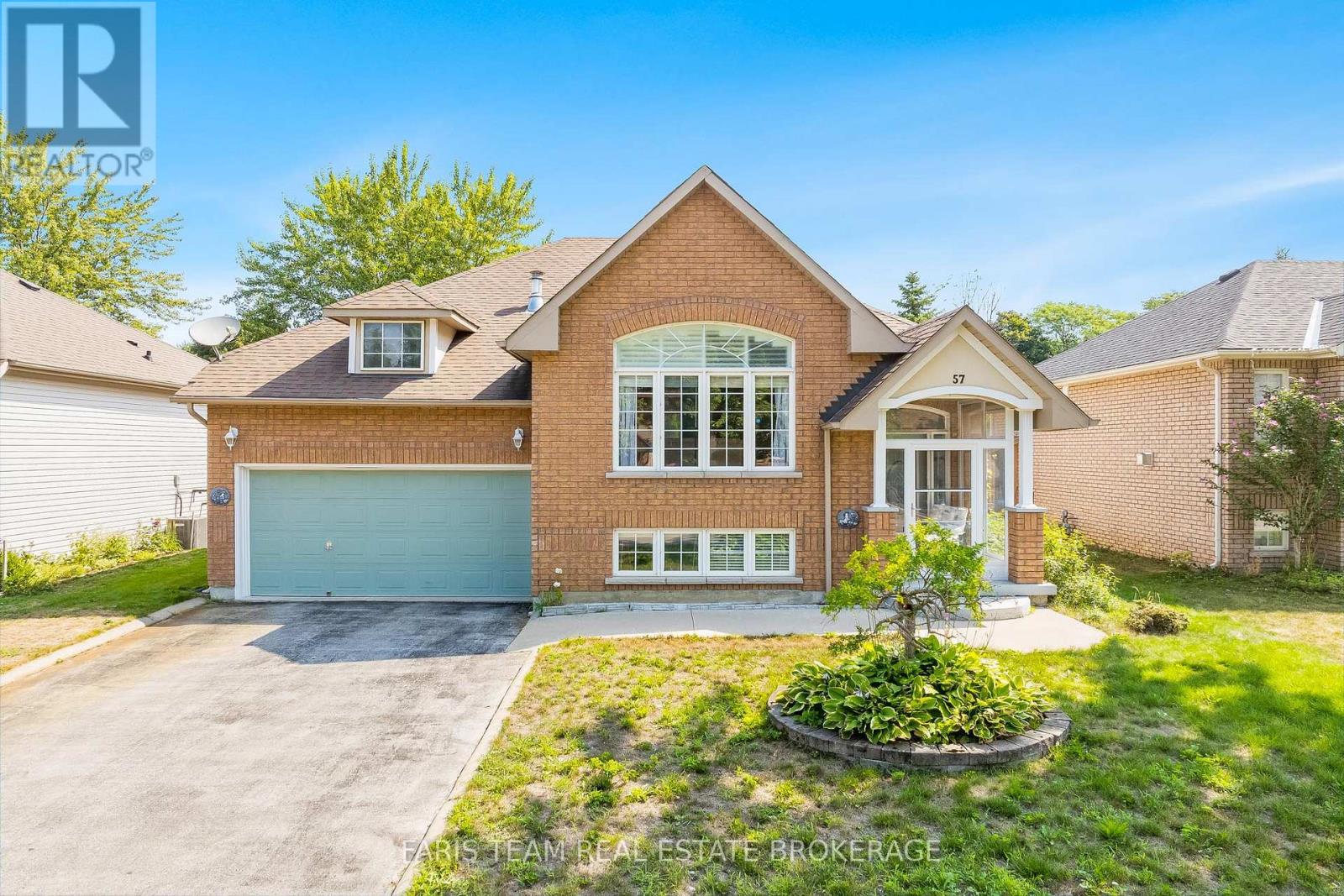 57 Rose Valley Way, Wasaga Beach, ON L9Z 3C4