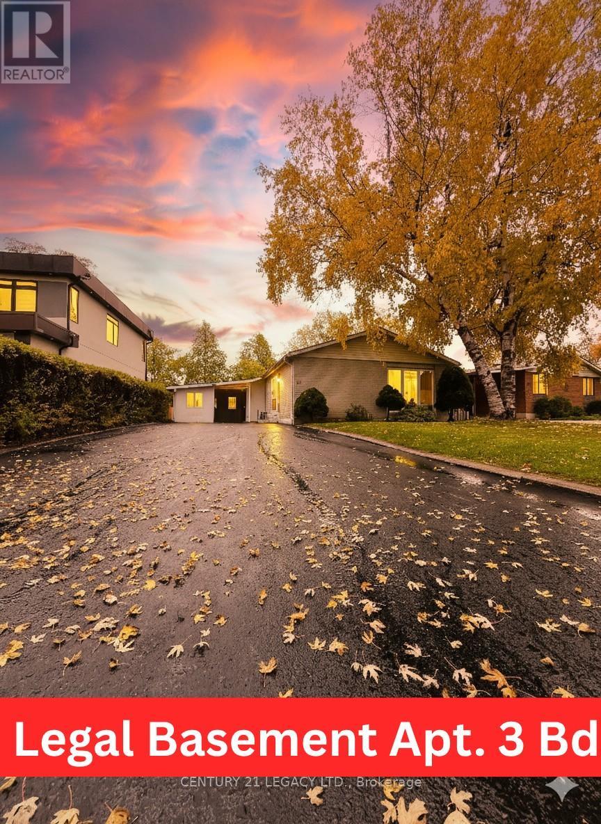 26 Epsom Downs Dr, Brampton, ON L6T 1Y7