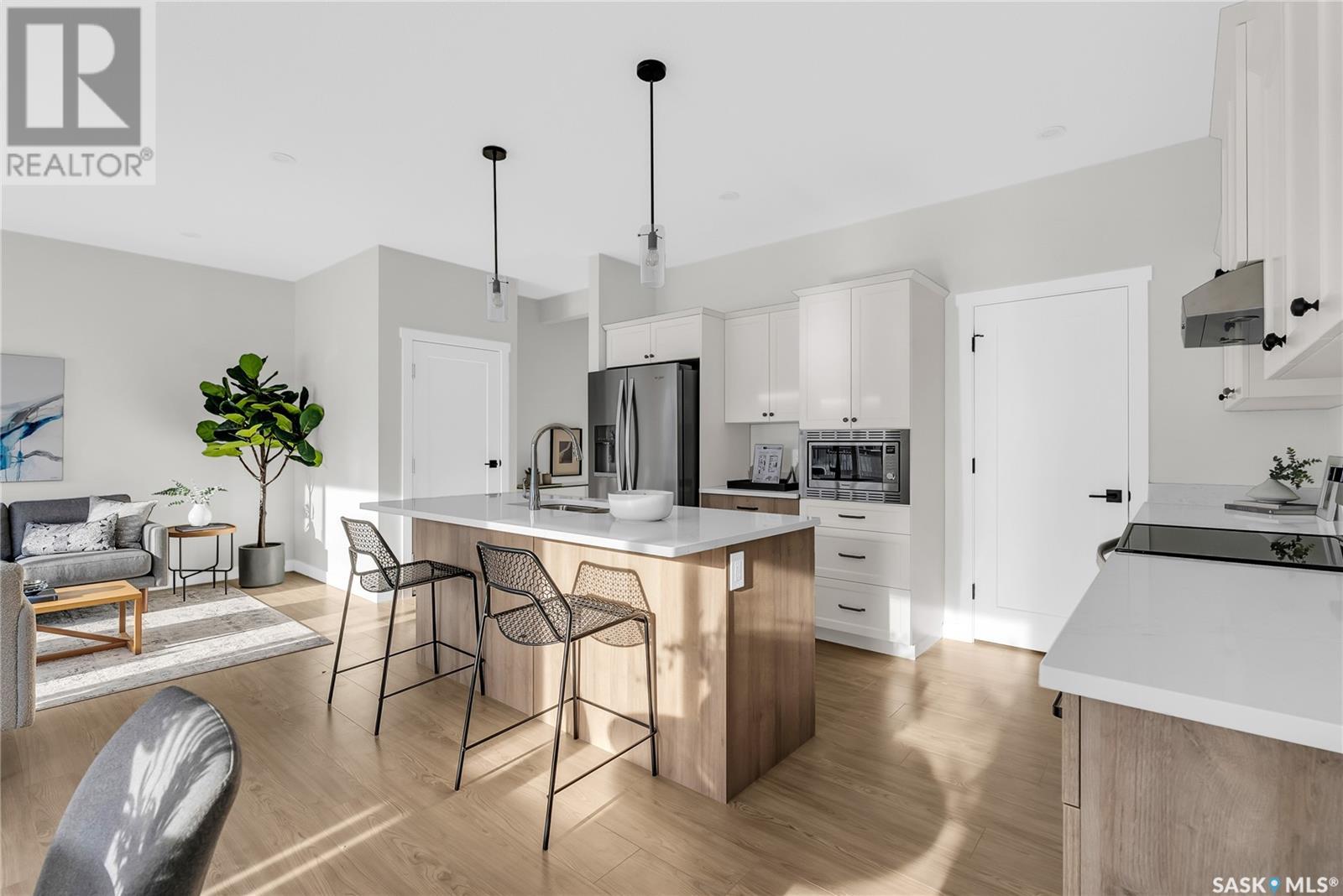 350 Katz Ave, Saskatoon, SK S7V 1Y6