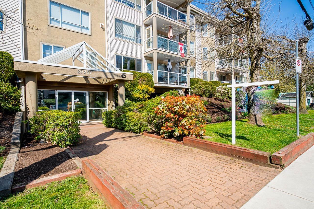 20257 54 Avenue Unit 306, Langley, BC V3A 3W2