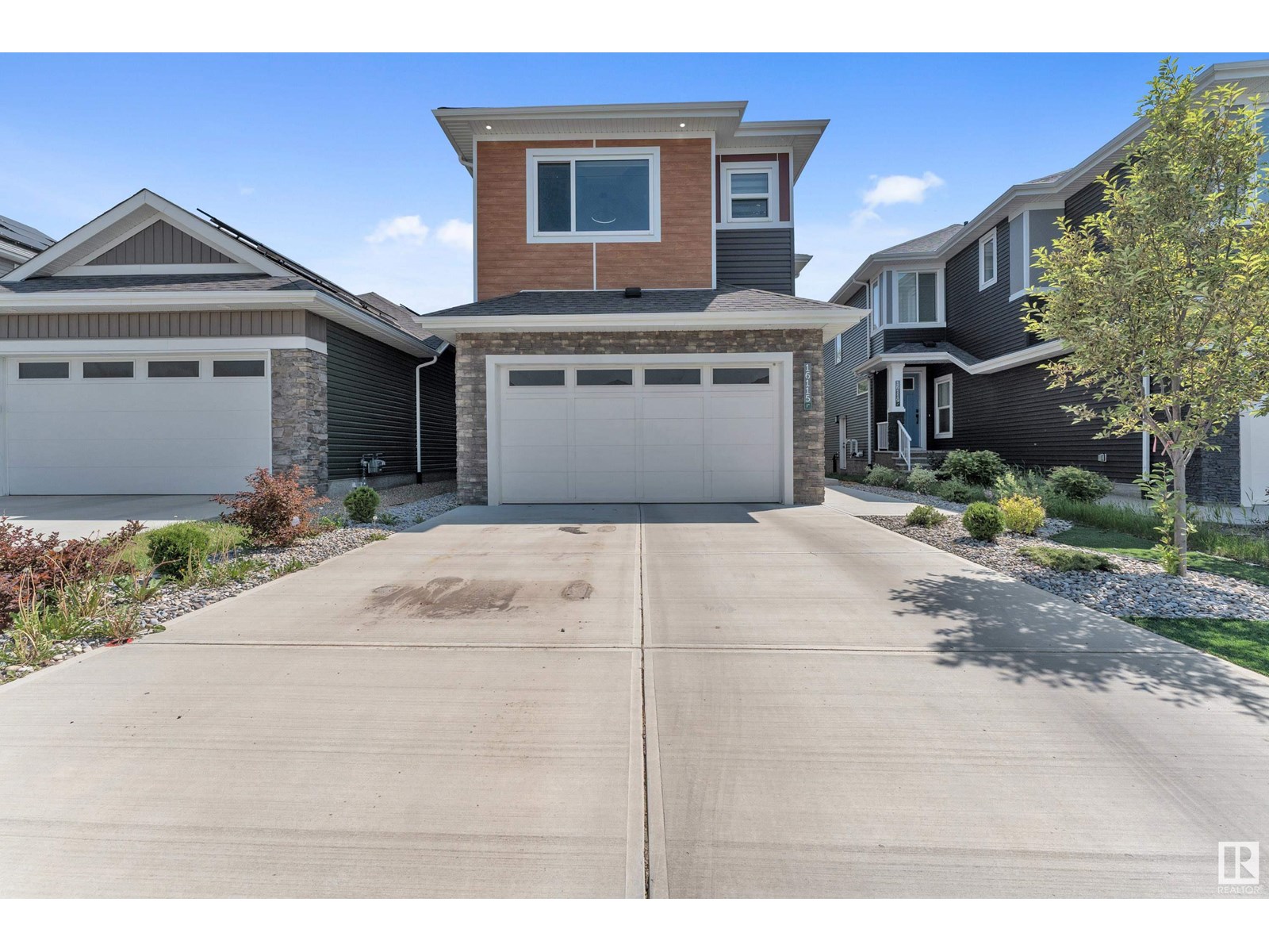 34 Av Sw Unit 16115, Edmonton, AB T6W 4V7