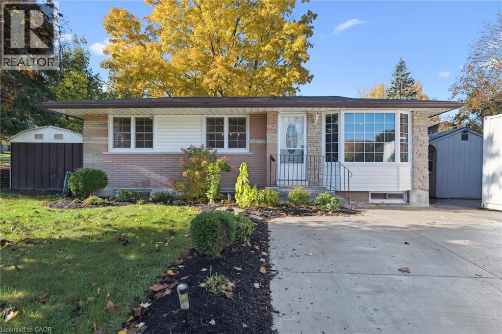 220 Hungerford Rd, Cambridge, ON N3C 2R4