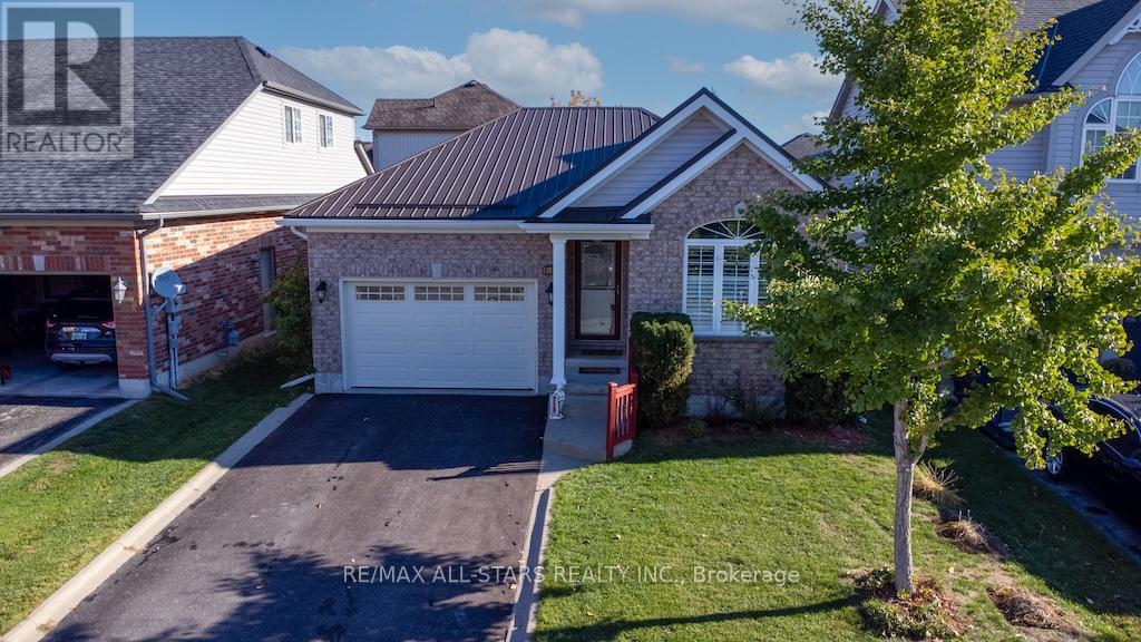 43 Thrushwood Trl, Kawartha Lakes, ON K9V 0B1