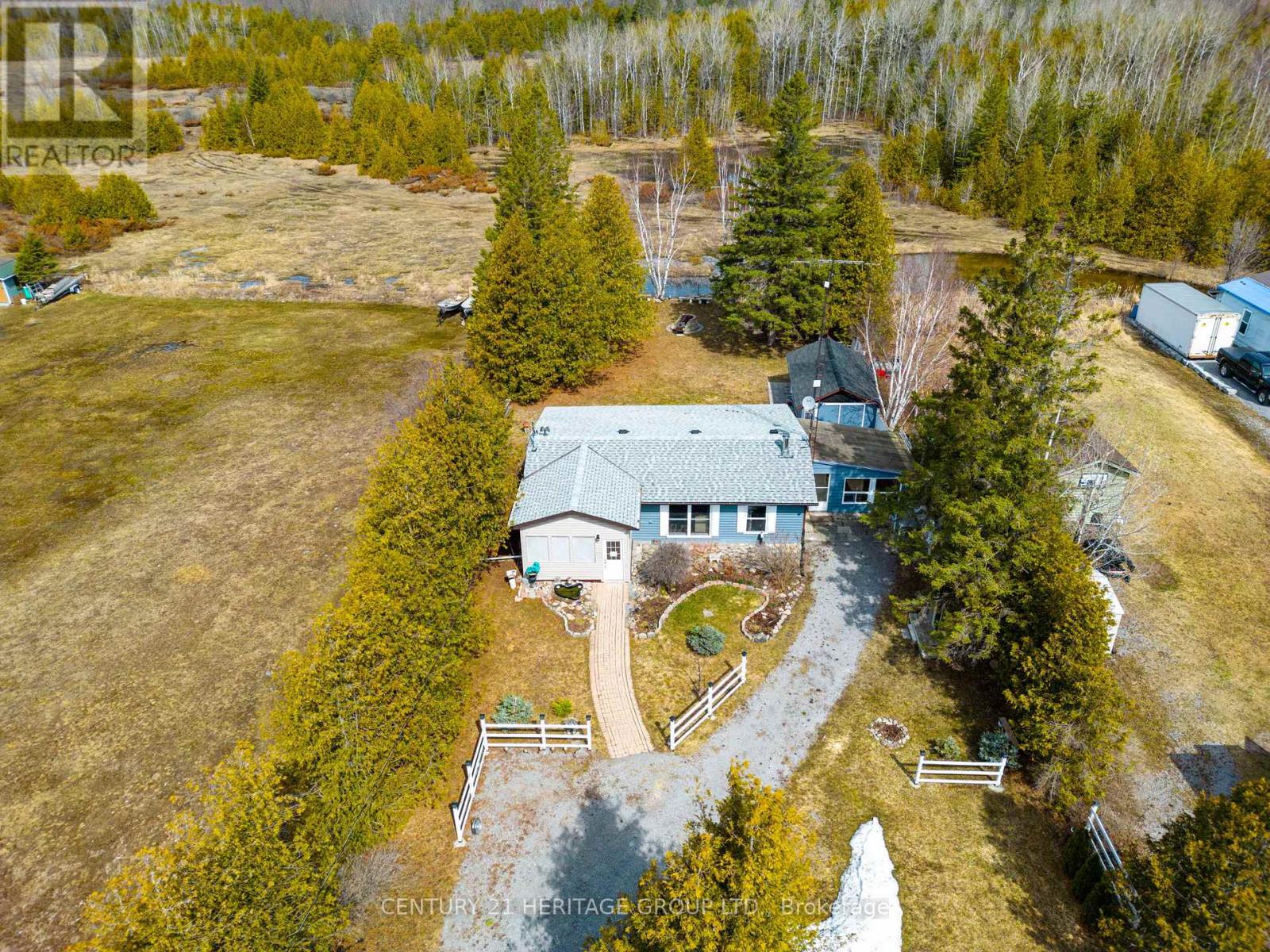 220 Mcguire Beach Rd, Kawartha Lakes, ON K0M 2B0
