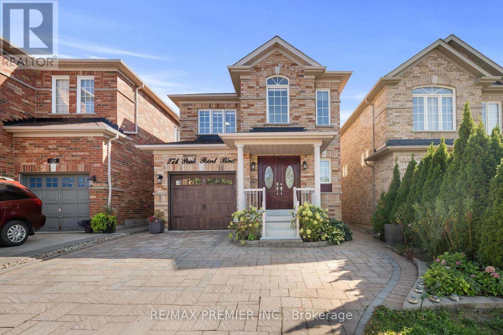 271 Peak Point Blvd, Vaughan, ON L6A 0B3