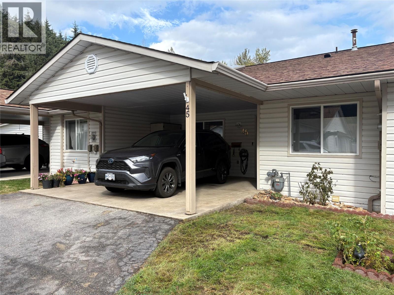 2210 Columbia Avenue Unit 45, Castlegar, BC V1N 2X1