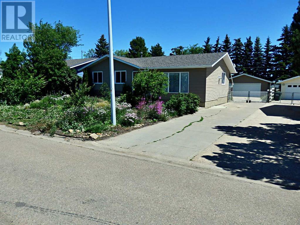 4812 Airport Dr, Vermilion, AB T9X 1P2