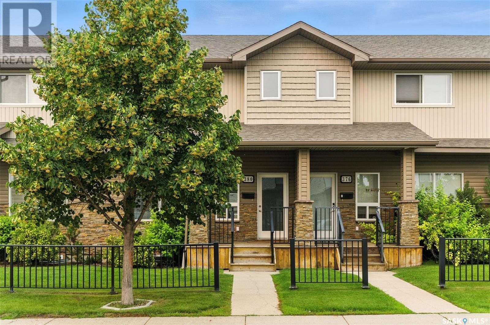 380 Willowgrove Ln, Saskatoon, SK S7W 0E5