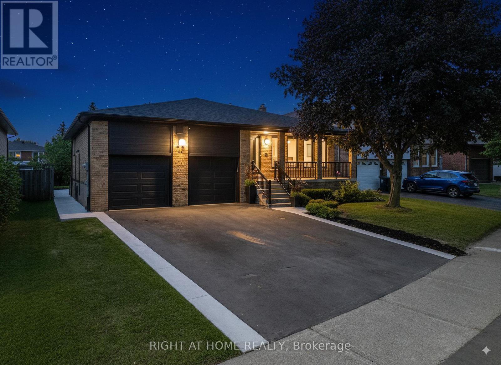 44 Beamsville Dr, Toronto, ON M1T 3S2
