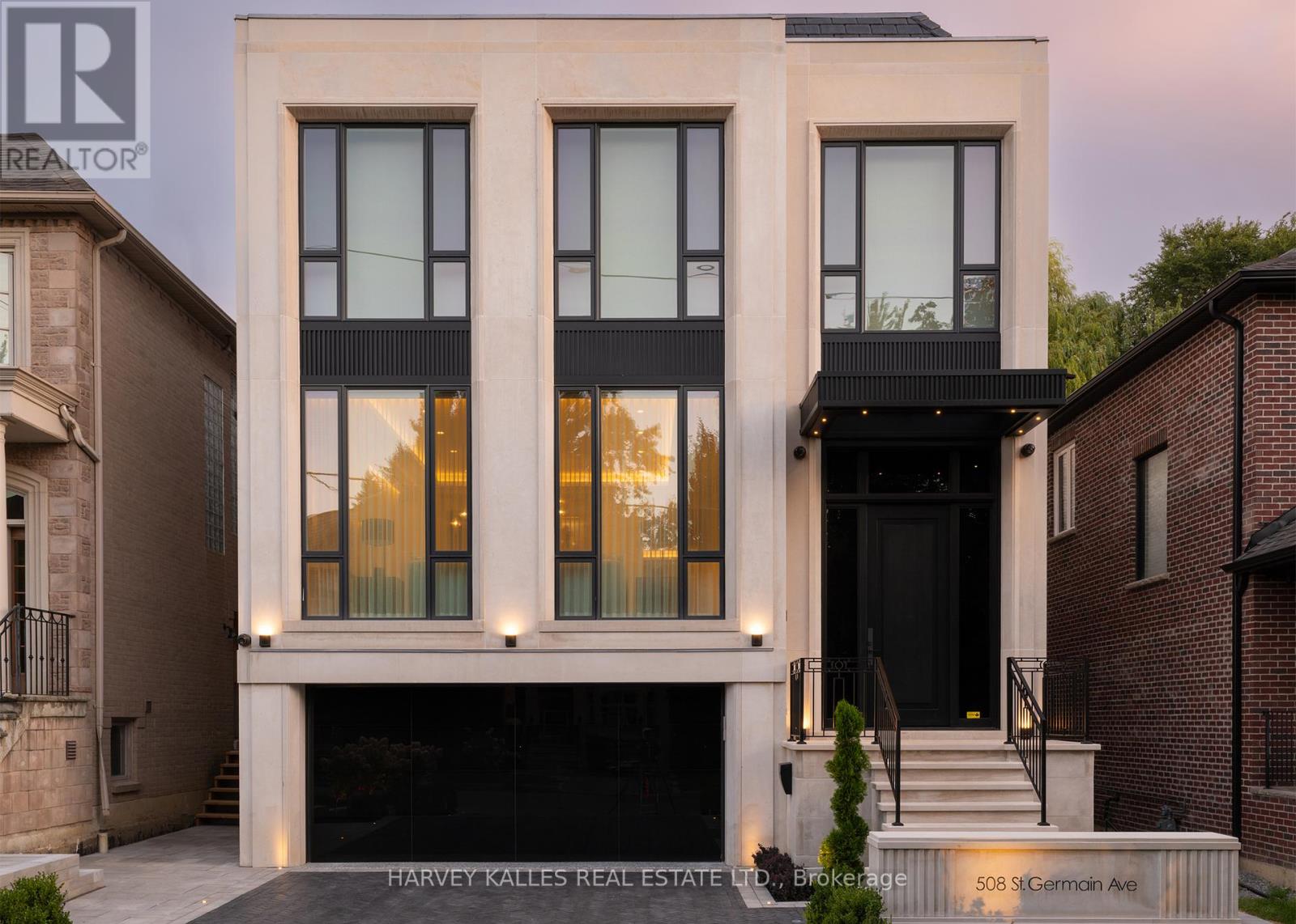 508 St Germain Ave, Toronto, ON M5M 1X2