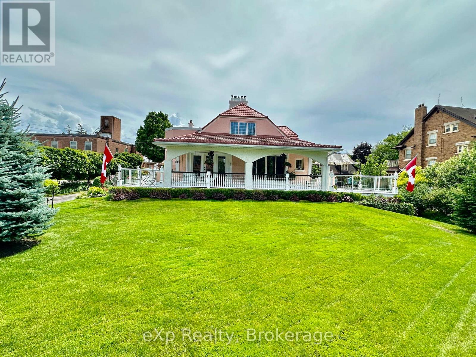 85 10th Street, Hanover, ON N4N 1M9