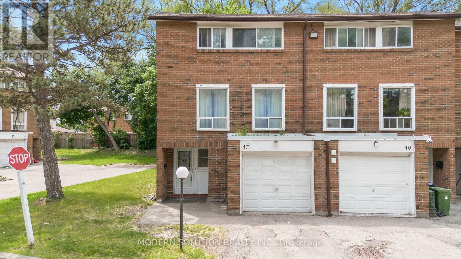 41 1559 Albion Rd, Toronto, ON M9V 3N2