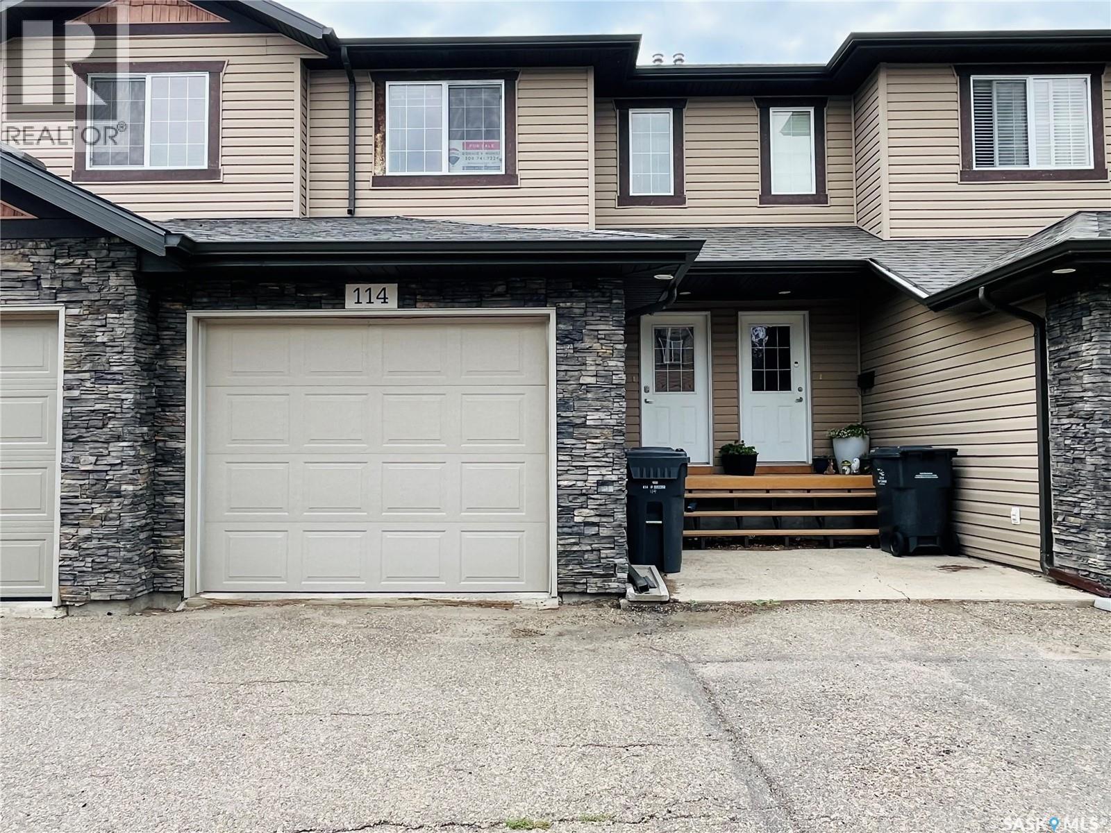 503 Colonel Otter Drive Unit 114, Swift Current, SK S9H 2K4