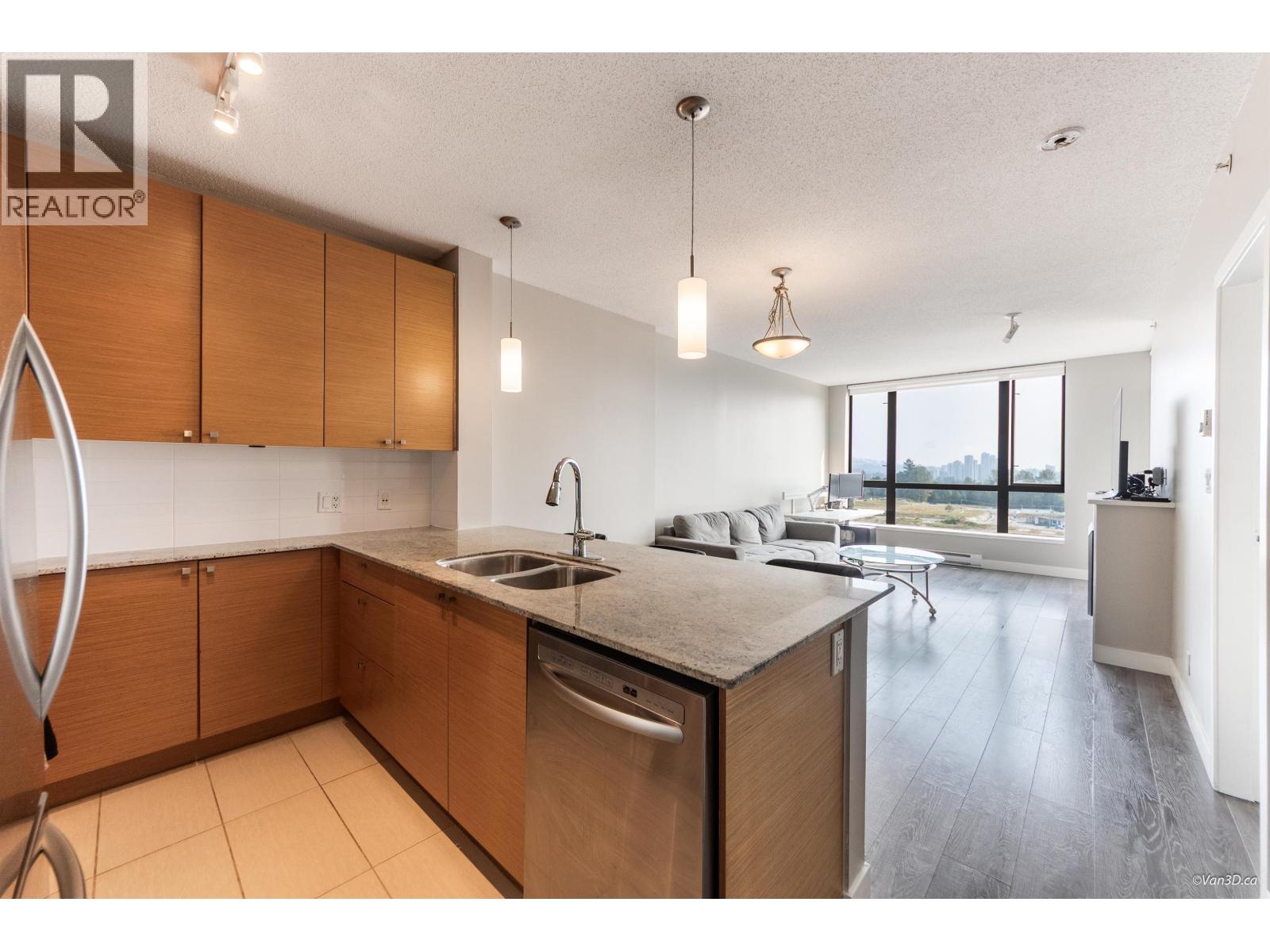 400 Capilano Road Unit 2201, Port Moody, BC V3H 0E1