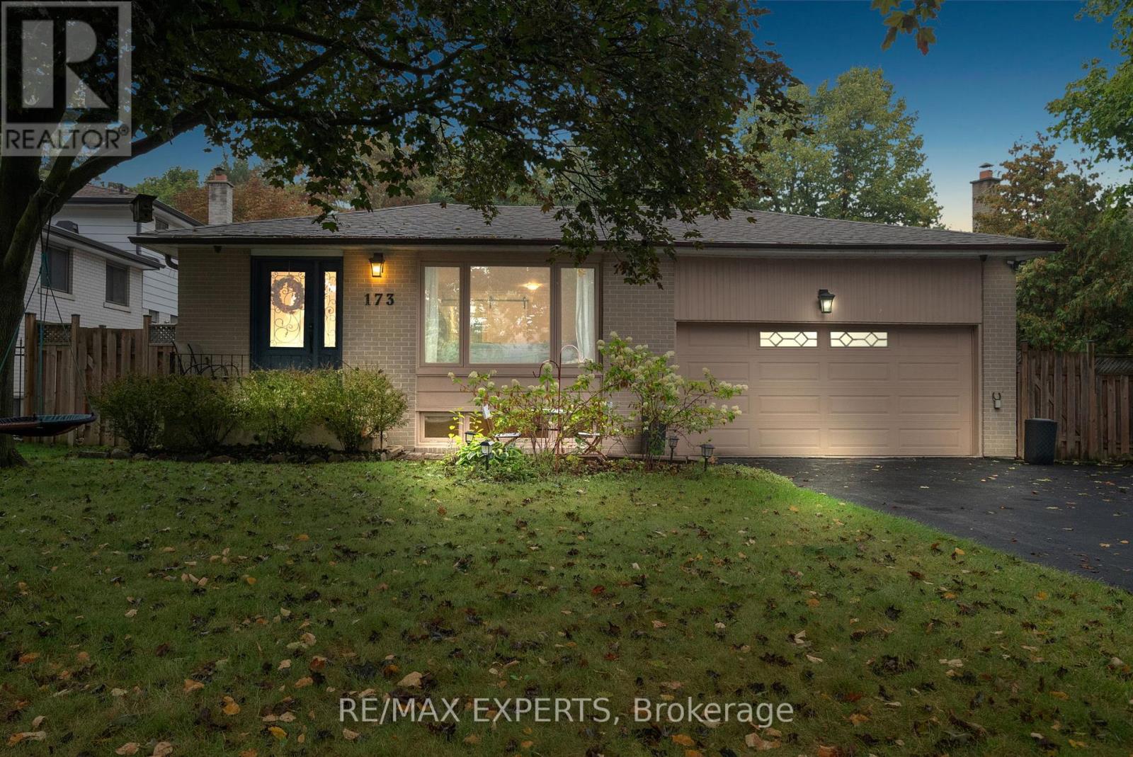 173 Kingsview Dr, Caledon, ON L7E 3W8
