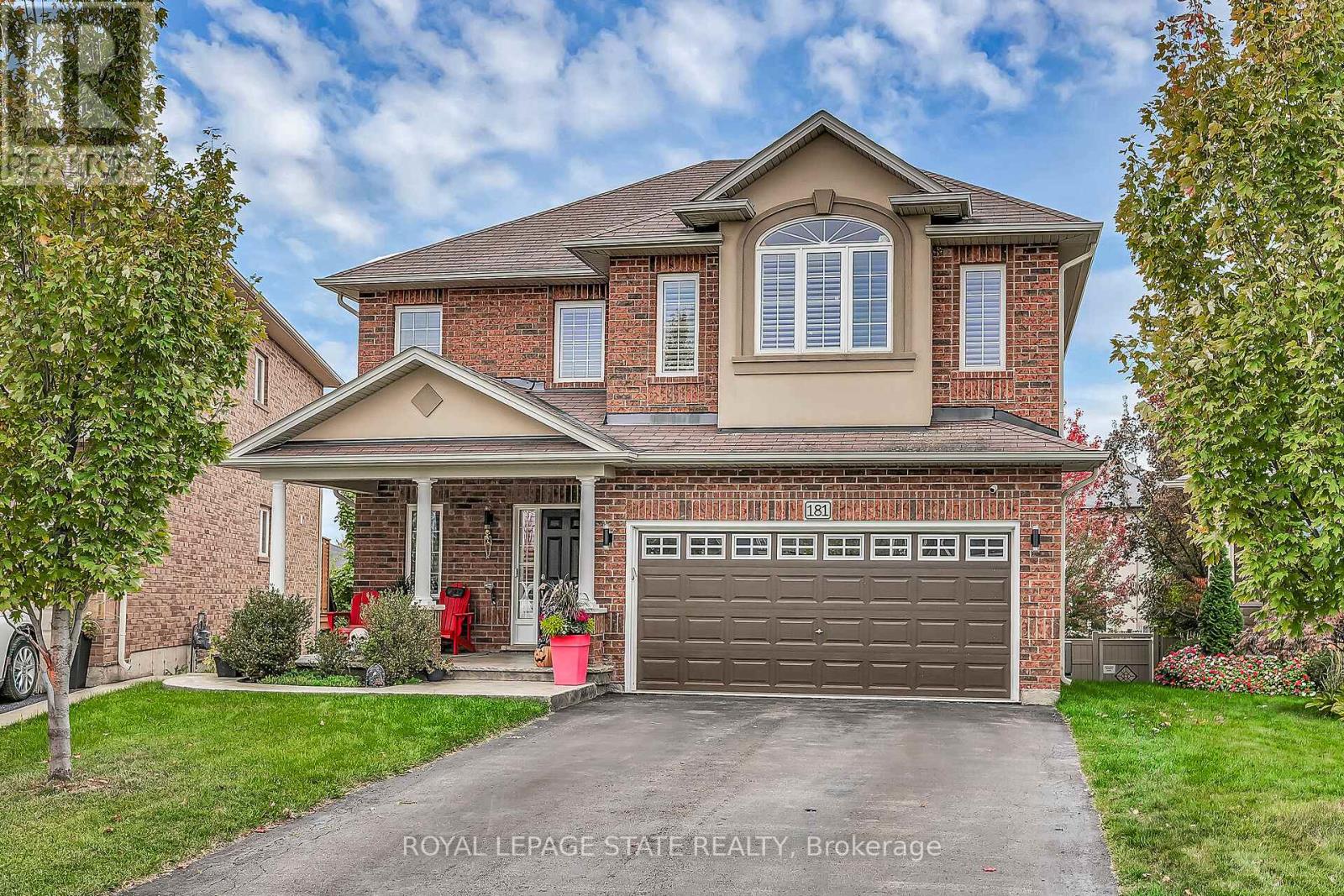181 Springview Dr, Hamilton Waterdown, ON L8B 0V9
