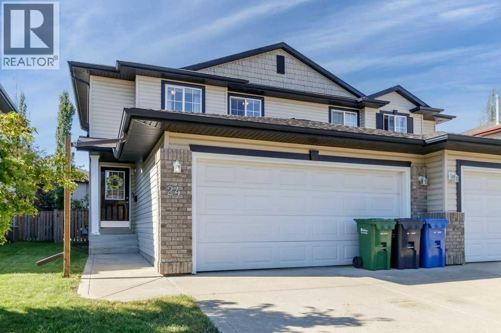24 Amlee Close, Red Deer, AB T4R 3G2