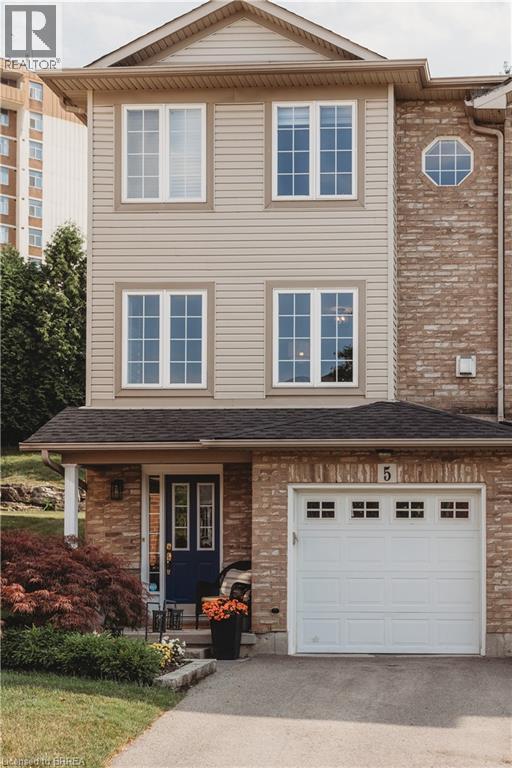 7 Southside Place Unit 5, Hamilton, ON L9C 7W6