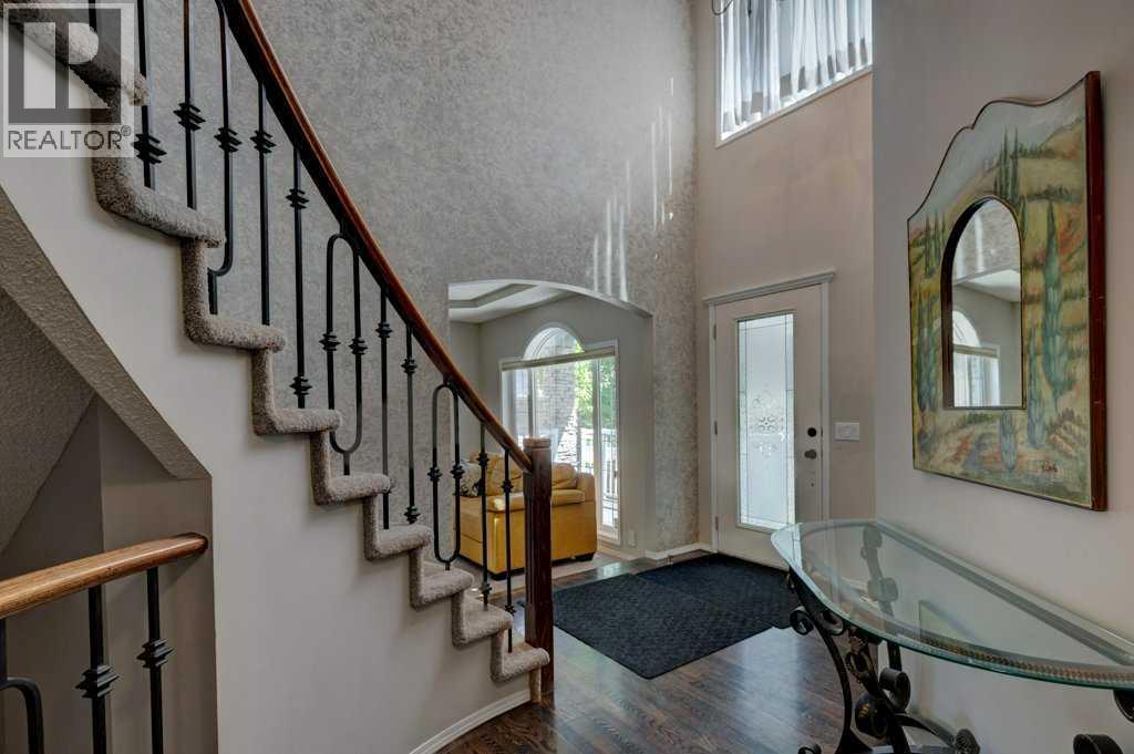 3430 Douglasdale Blvd SE, Calgary, AB T2Z 3A8