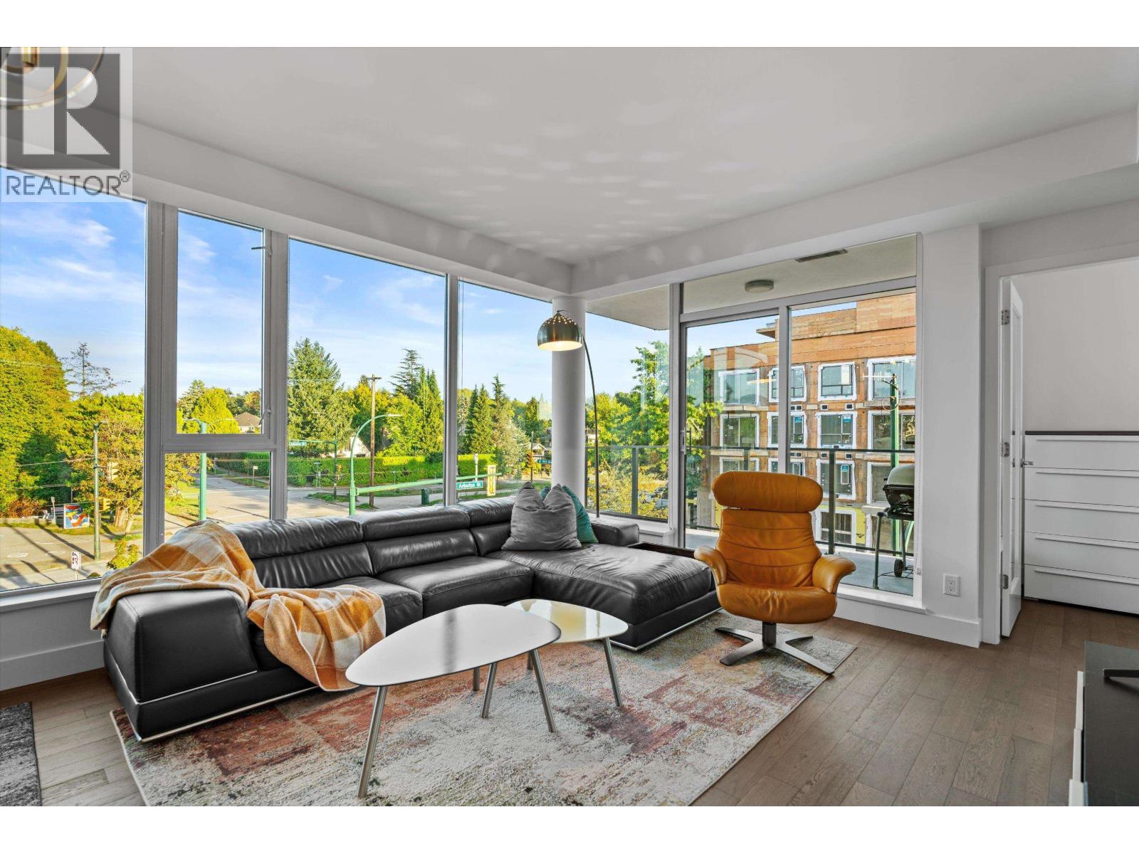 2118 W 15th Avenue Unit 312, Vancouver, BC V6J 3Z3
