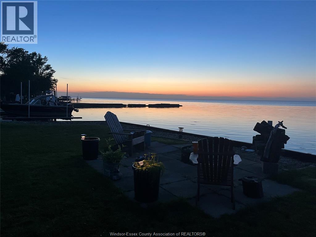 7654 St Clair, Lakeshore, ON N0R 1N0