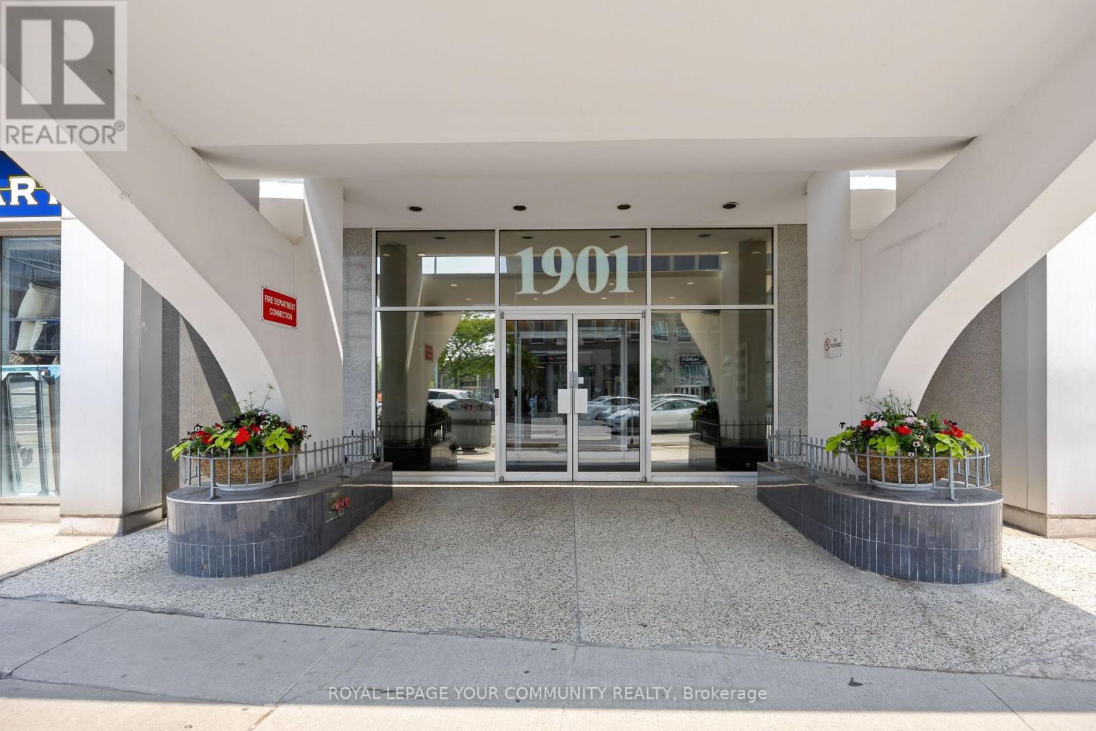 902 1901 Yonge St, Toronto Mount Pleasant West, ON M4S 1Y6