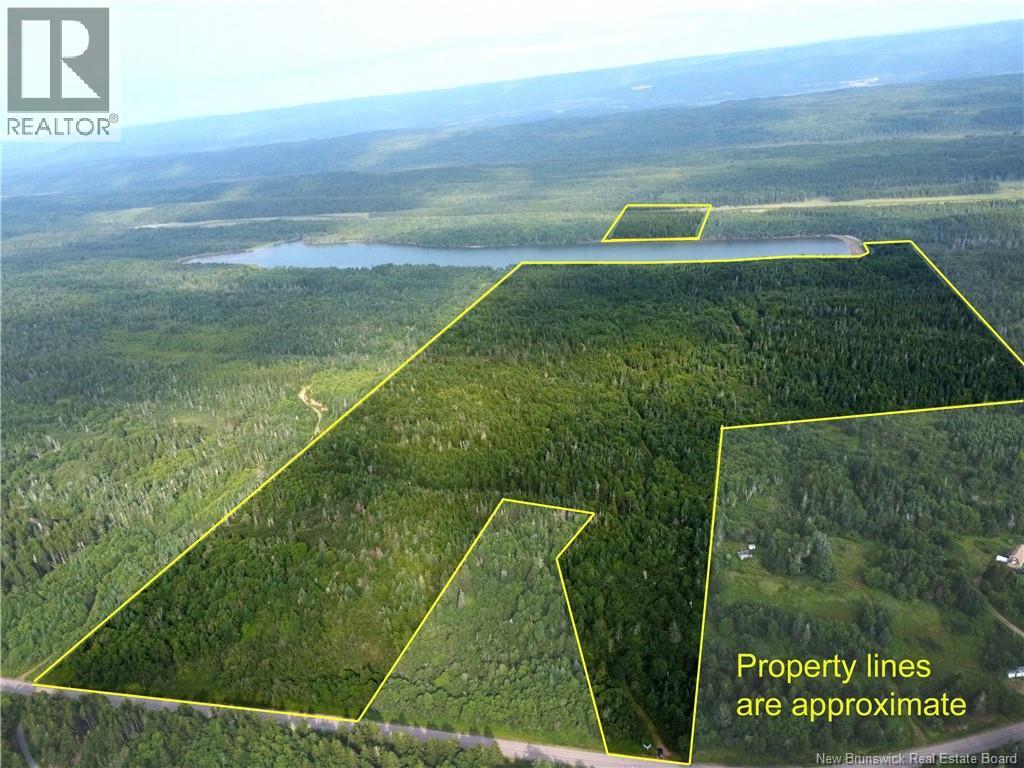 Lot Lockhart Lake, New Horton, NB E4H 1W3