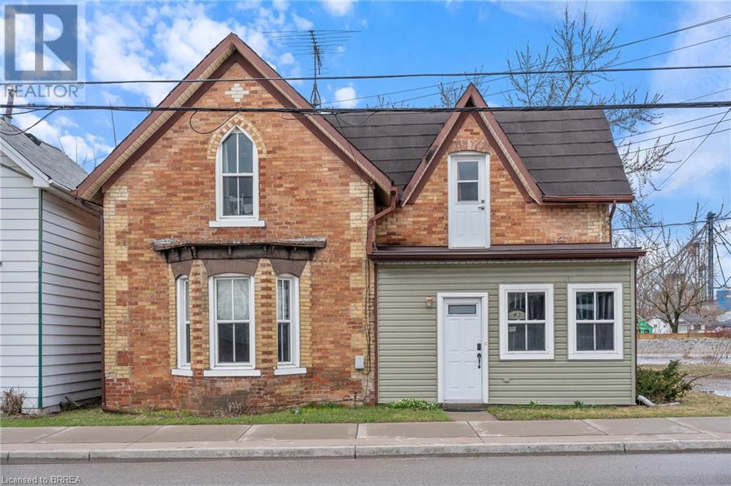 43 Main St N, Hagersville, ON N0A 1H0