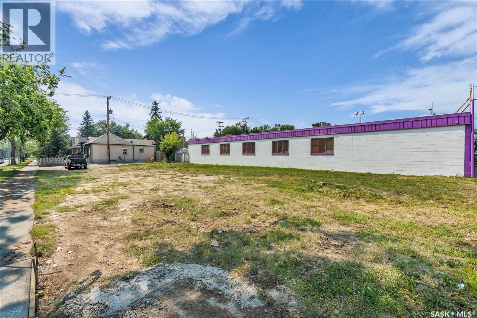 1001 20th Street West, Saskatoon, SK S7M 0Y6