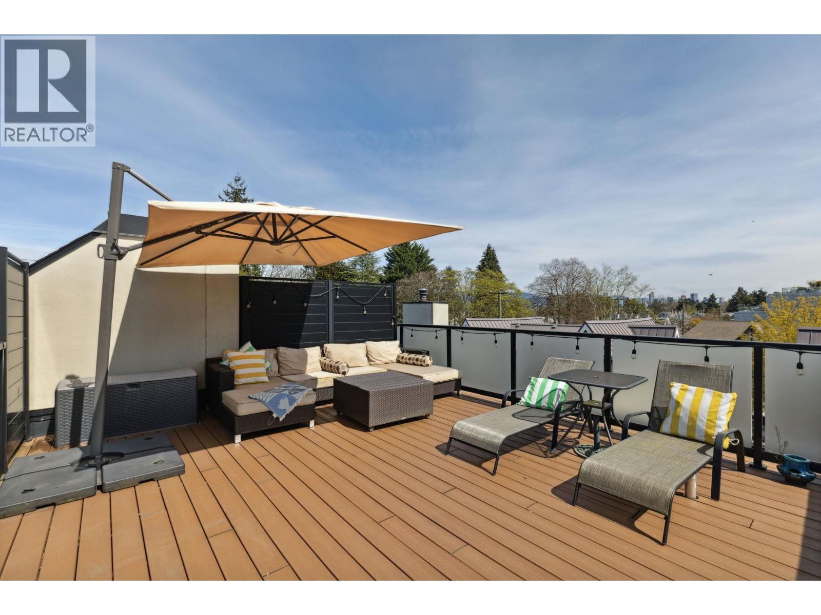 3437 W 4th Avenue Unit 20, Vancouver, BC V6R 1N7