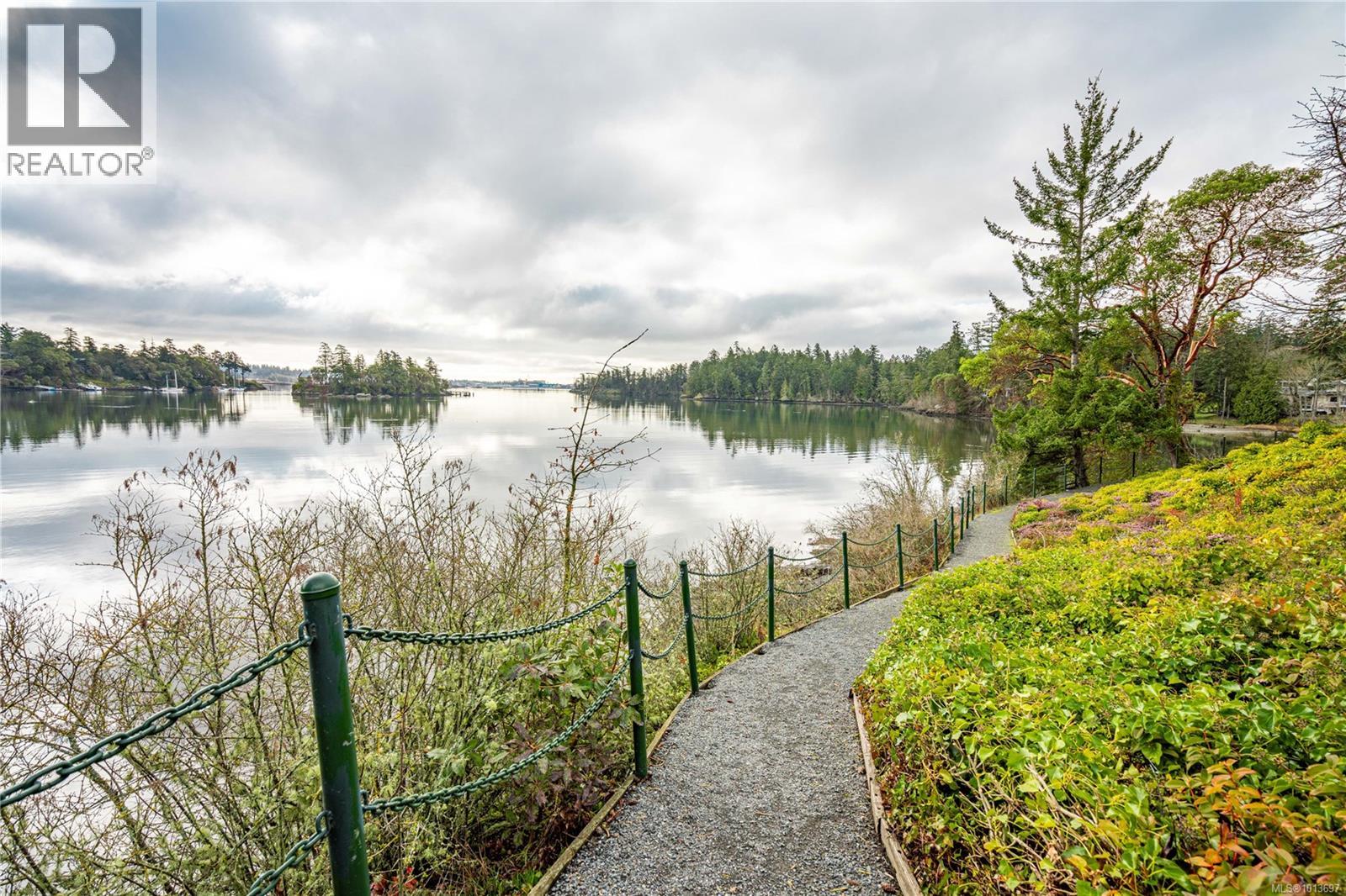 1 Buddy Rd Unit 306 Rd, View Royal, BC V9B 1V6