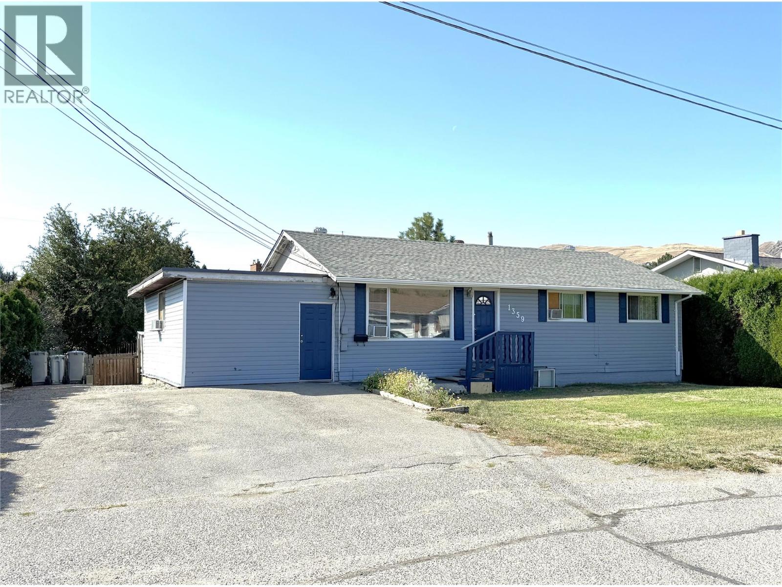 1359 Hamilton St, Kamloops, BC V2B 2V3