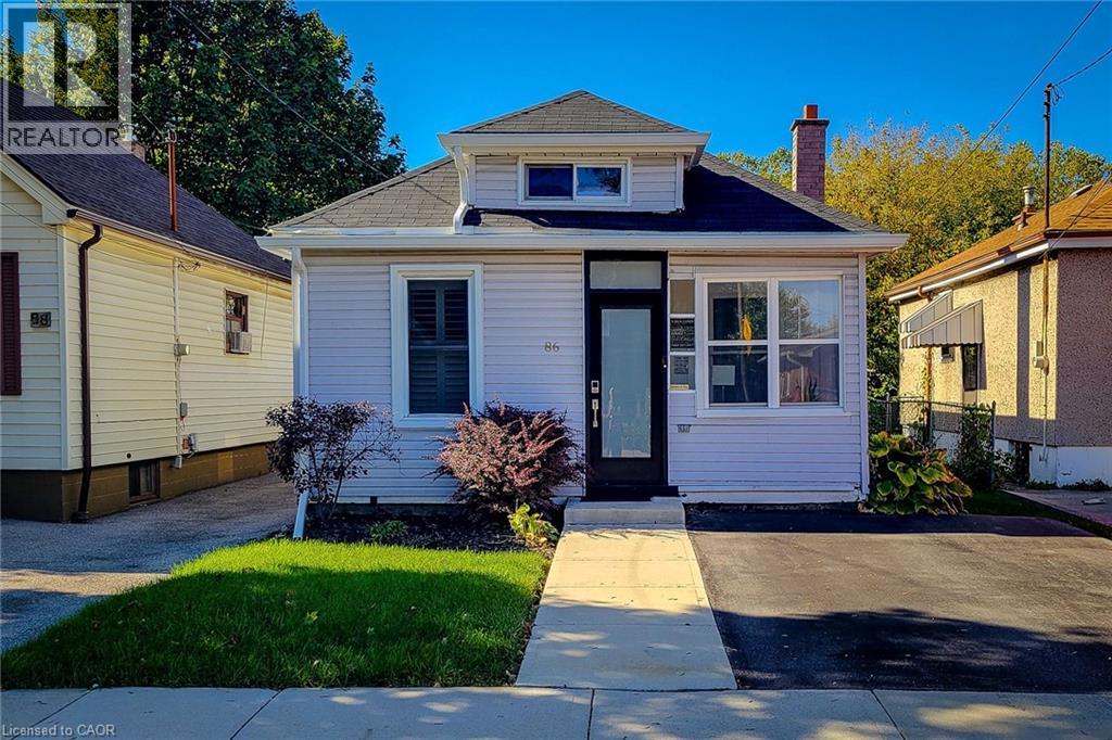 86 E 18th St, Hamilton, ON L9A 4N8