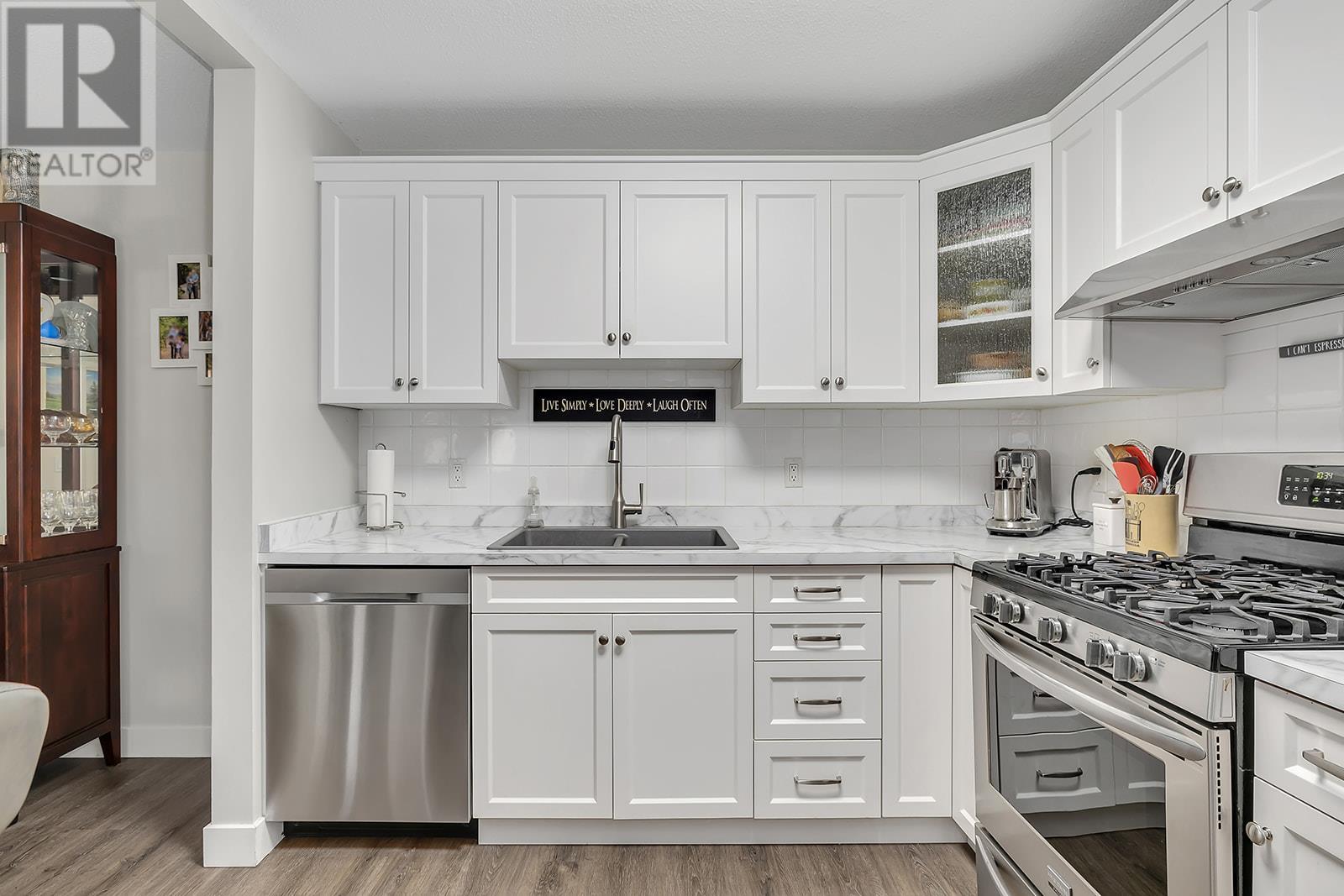 645 Barrera Road Unit 204, Kelowna, BC V1W 3C9