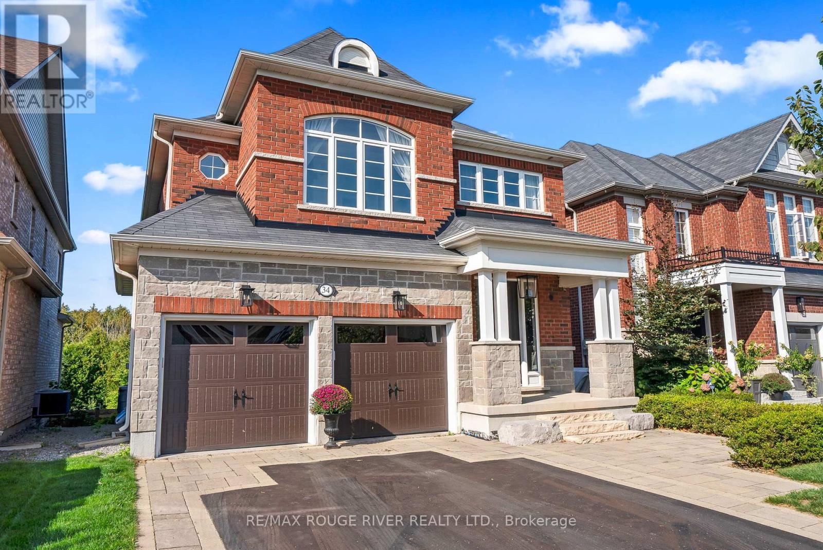 34 Endeavour Ct, Whitby, ON L1P 0B5