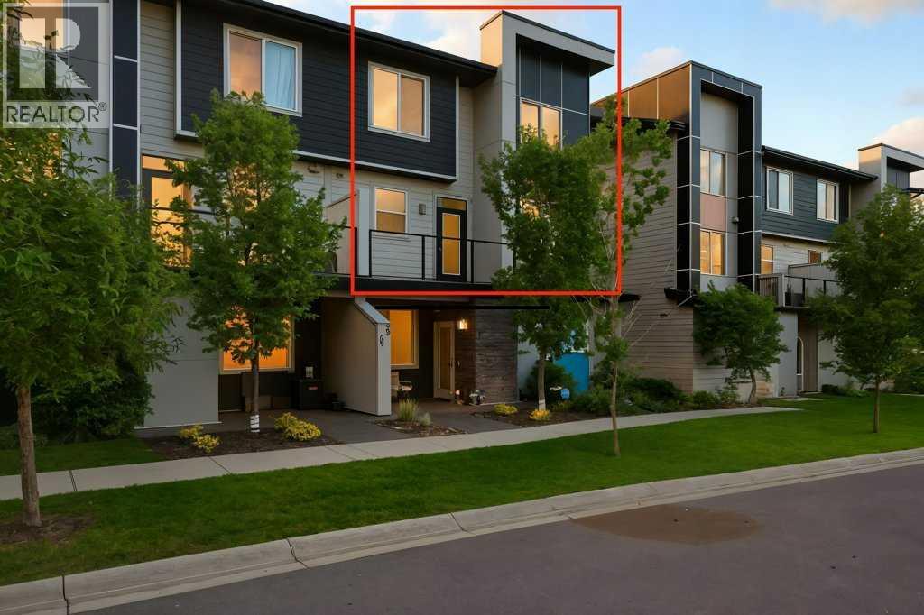 125 Redstone Ne Unit 202, Calgary, AB T3N 1M6